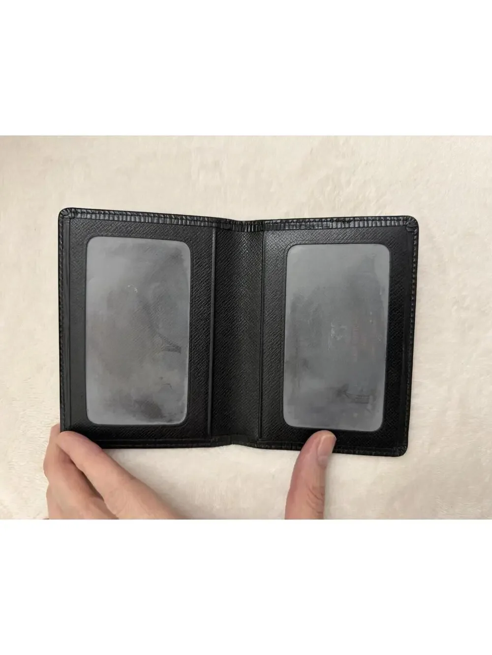 Authentic Louis Vuitton LV Card Wallet Epi Leather Bifold Vintage